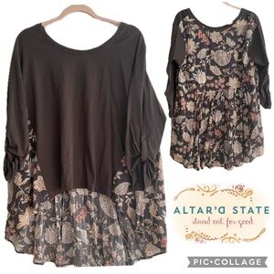 Altar'd State Gray Floral Hi Low Oversized 3/4 Sleeve Mixed Media Tunic  Size S